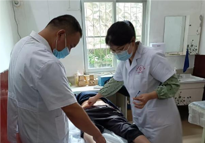 从青春到鬓霜，吴振全扎根基层19年——以医者初心护红土地乡亲安康  