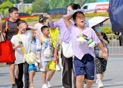 局地37℃！“秋老虎”来了 湖北多地今日高温升至35℃+
