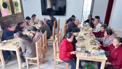 烟火氤氲“一元餐”——黄州区重塑乡村温情与活力