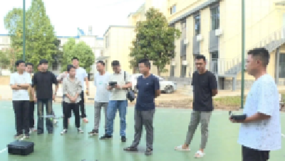 在低空经济领域高飞——黄州无人机经销商丰齐峰创业记