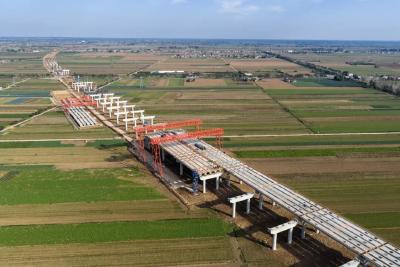 《人民日报》追记“断指扶贫”书记罗官章：把一生奉献给土地和乡亲