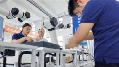 东南亚首个“AI化学实验室”用上湖北智造