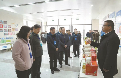 12月25日 早！黄冈 | 国家级名单公布！黄冈一学校入选 ◆ 科学应对我市流感感染高峰 