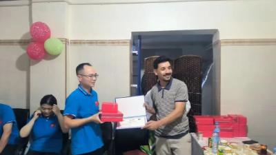 万里援非两年，蕲春这名医生回家了 