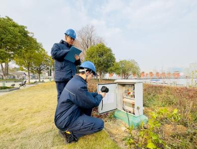 黄州区供电中心：全力护航元旦文旅盛宴 守护城市“烟火气”
