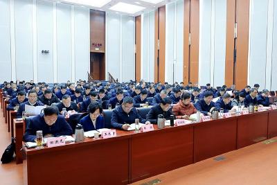 实干担当谋发展 奋楫争先启新程 ——黄冈市委经济工作会议侧记