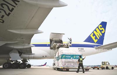 新一批25项跨境贸易便利化措施推广全国  织密“空中丝绸之路”畅通跨境物流