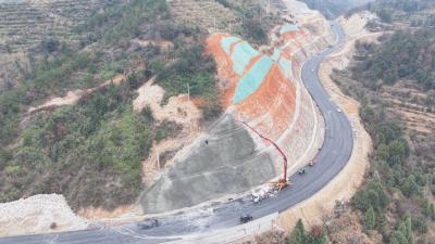 民生事实正在办｜黄冈：路畅民安心 道通产业兴