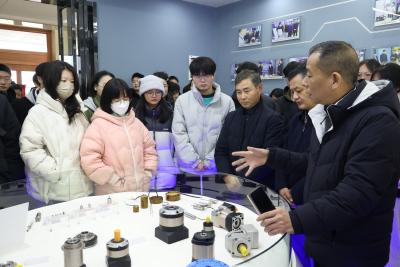 我市开展“聚才兴黄冈 学子看家乡”主题活动  激发学子返乡就业创业热情