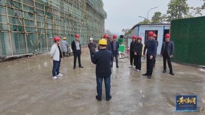 黄州西湖街道“人大代表活动日”集中学习实地调研相得益彰