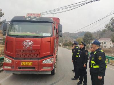 蕲春县交通运输综合执法大队  全力筑牢春运安全防线