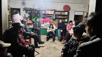 垸场灯火暖人心！武穴这个村的“围坐议事”太暖心了