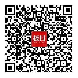 云祭扫成清明新选择 六旬老人建电子照片墙传承思念