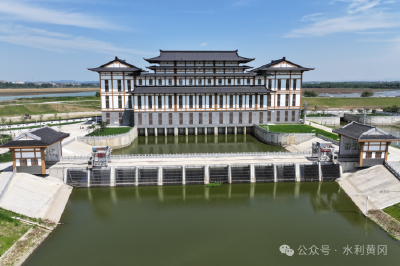 黄州区万福泵站排水55万立方米  守护黄冈高新区企业安全