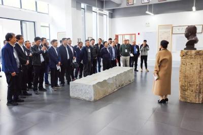 黄梅县举行院士家乡行活动