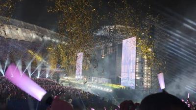 瞬间10万+！谢霆锋梁静茹单依纯同夜开唱，你是谁的兵？