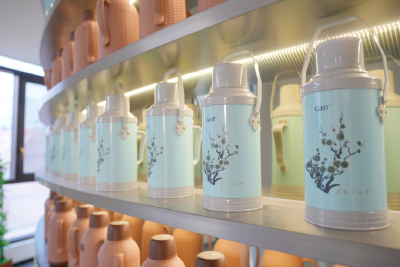 从功能消费到品牌智造 保温杯中有乾坤