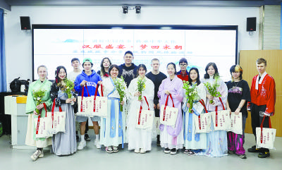 千年黄州，何以书香满城？  ——揭秘推进全民阅读走深走实的“黄州路径”