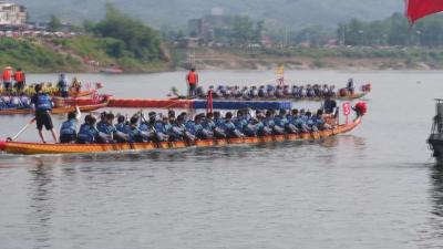 我们的节日·端午 I 浠水：兰溪河畔 龙舟竞渡