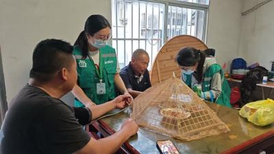 黄州区南湖社区卫生服务中心错峰入户送健康
