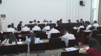 李军杰在全市电商云仓和邮政快递协同发展座谈会上强调 聚力提质增效 深化协同联动 加快推动“山货出山”