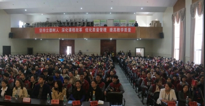 荆州市社会心理学会组织第二届中高考心理辅导公益巡讲