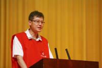 严昌筠：让困难群众活得更有尊严