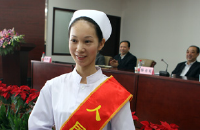 肖芳：人生梦想就是救死扶伤