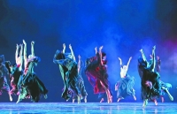 第十一届全国优秀舞蹈节目展演 首日劲吹“民族风”