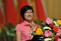 郎坤：矢志不渝帮扶农民工子女