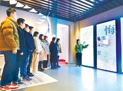 深度关注 | 把握反腐败新的阶段性特征