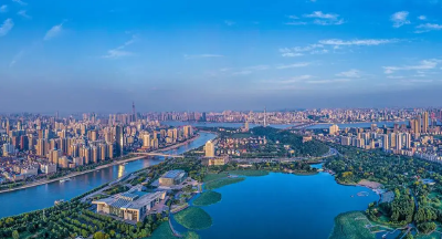 省委常委会深入贯彻中央八项规定精神学习教育读书班举行集体学习研讨 自觉做到“五个带头” 推动全省学习教育走深走实