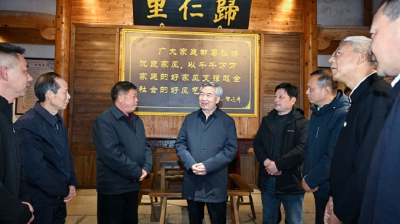 李希在江西调研时强调 深入贯彻落实中央纪委四次全会精神 纵深推进全面从严治党和反腐败斗争