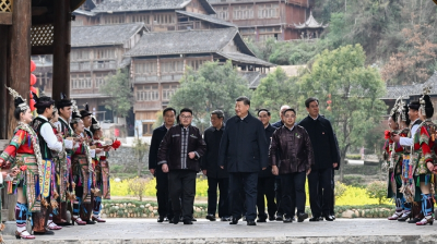 习近平在贵州考察时强调 坚持以高质量发展统揽全局 在中国式现代化进程中展现贵州新风采