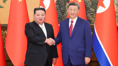 习近平同朝鲜劳动党总书记、国务委员长金正恩举行会谈
