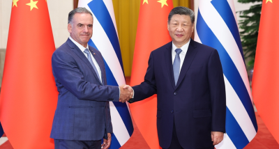 习近平同乌拉圭总统奥尔西举行会谈