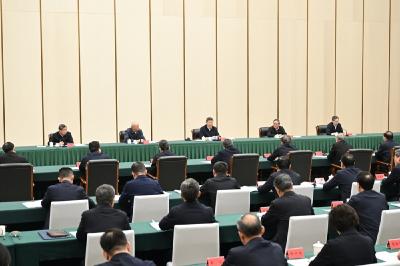 习近平总书记赴雄安新区考察并主持召开深入推进雄安新区高质量建设和发展座谈会纪实