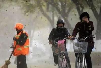 湖北节前降雨暂歇 阵风7级低温-3℃ 公众注意防风保暖