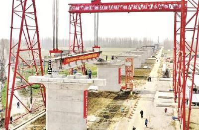 武汉第五条城际铁路开始架梁 武仙城铁预计明年建成通车