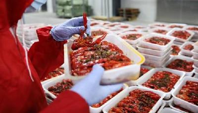 阿里巴巴联合荆州市政府 改造升级100家小龙虾加工厂
