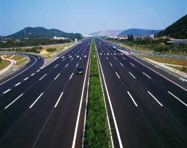 湖北明年底建成通车高速公路1250公里 实现“县县通高速”