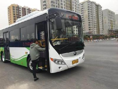 湖北省近2万台公交车刷卡设备升级 刷“全国一卡通”可乘坐