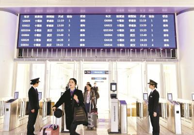 汉十高铁月底开通 全线使用电子客票 旅客乘车无需取票