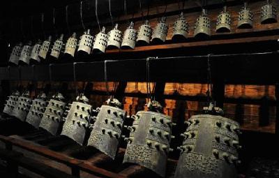 编钟“复活”奏文化强音 ——随州打造编钟文化产业基地