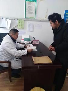 扶贫干部跑五六十里路 只为了给这个贫困户办一件事