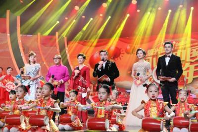 开始啦！中国农民春节联欢会开播，乡亲们自己的联欢会都有啥？看点全在这儿！