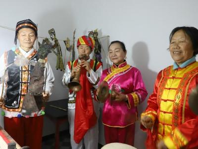 张春生：潜心制作皮影道具 坚守传承古老技艺