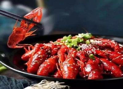 小龙虾在荆州市沙市区上了保险！每亩最高可赔1500元