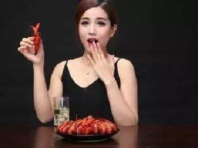 @所有人，科学家发现虾青素能抗癌！吃小龙虾能提高免疫力，赶紧吃起来！