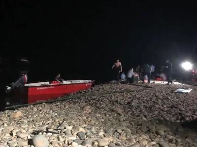 痛心！1人落水7人施救，重庆8名小学生溺亡